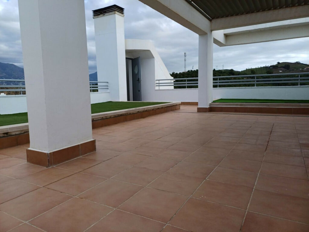 Penthouse La Cala Málaga - image 6