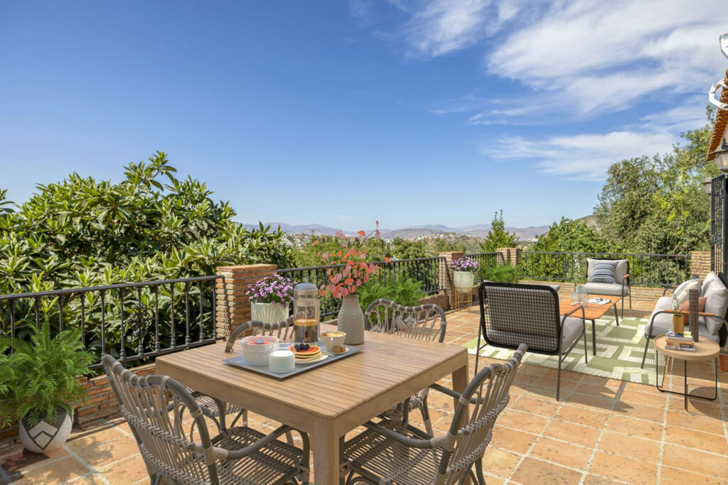 Detached Villa Coín Málaga - image 6