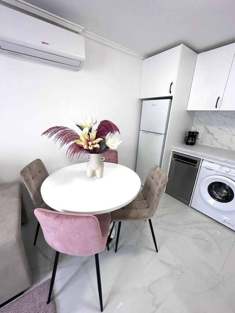 Middle Floor Apartment Playa Del Cura Alicante - image 6