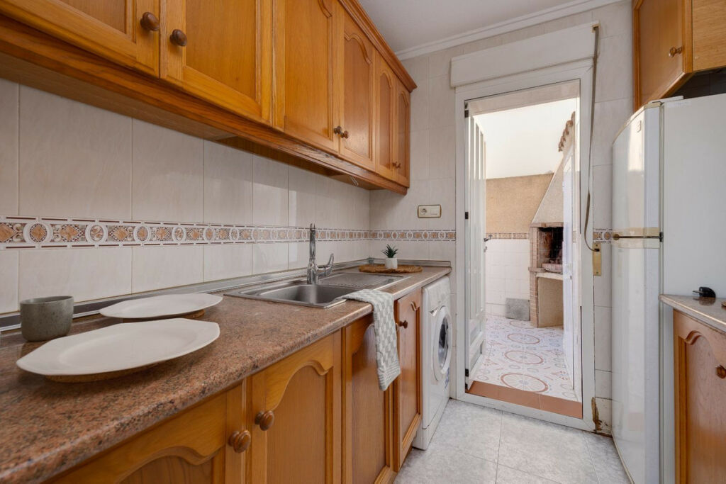 Bungalow Torrevieja Alicante - image 6