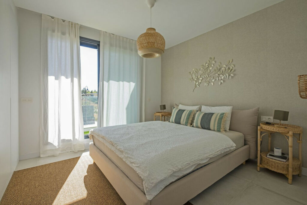 Townhouse El Chaparral Málaga - image 6