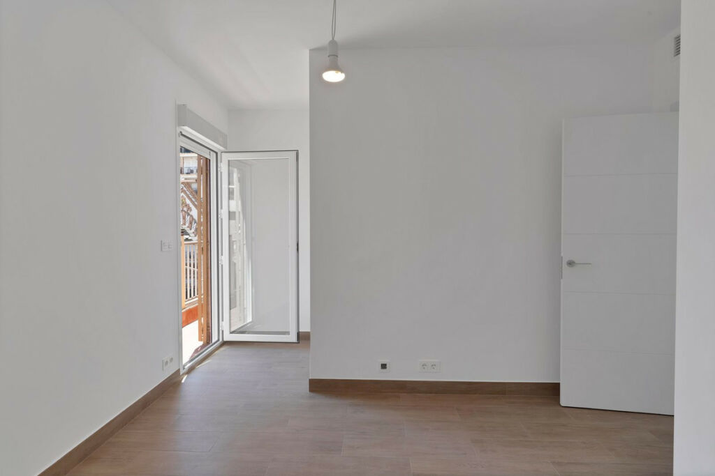 Semi-Detached House Málaga Centro Málaga - image 6