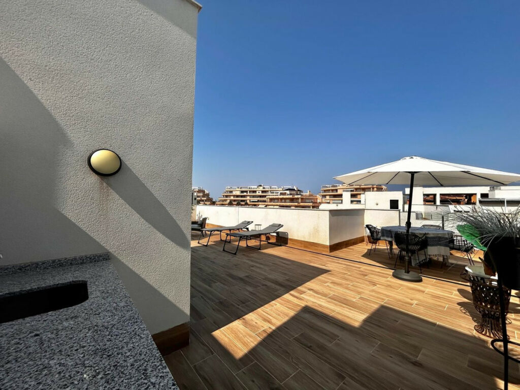 Penthouse Villamartin Alicante - image 6