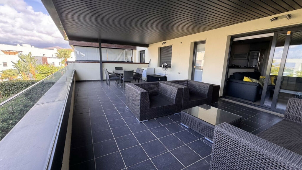 Middle Floor Apartment Los Flamingos Málaga - image 6