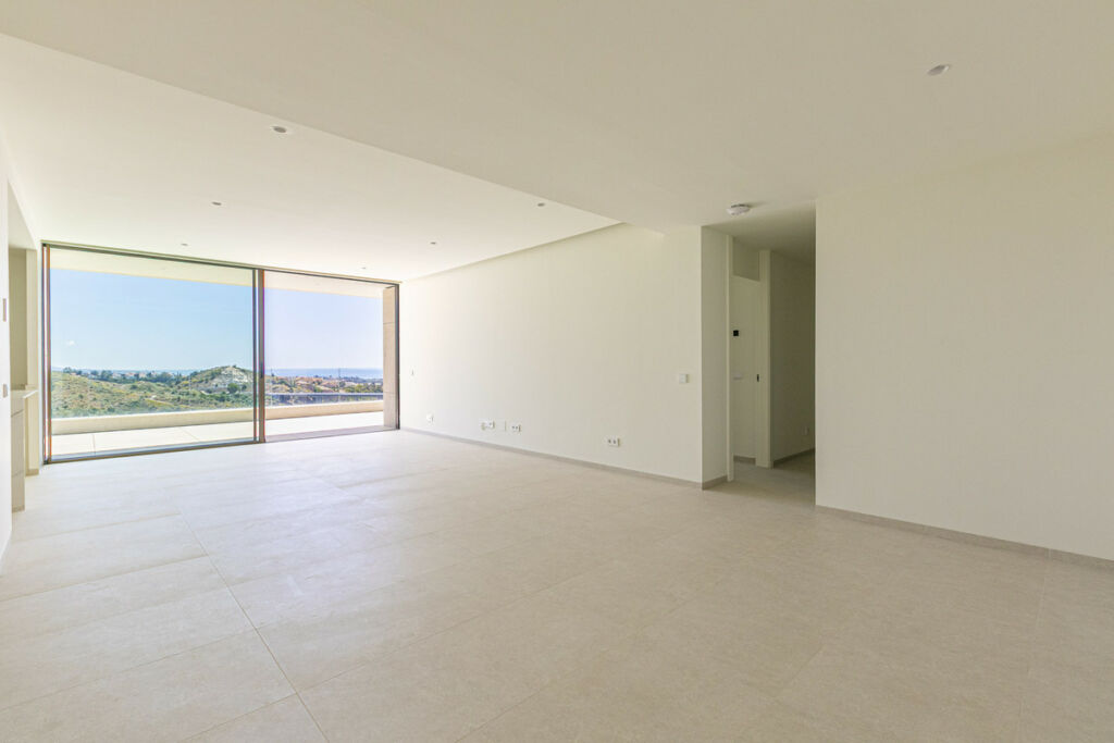 Middle Floor Apartment Benahavís Málaga - image 6
