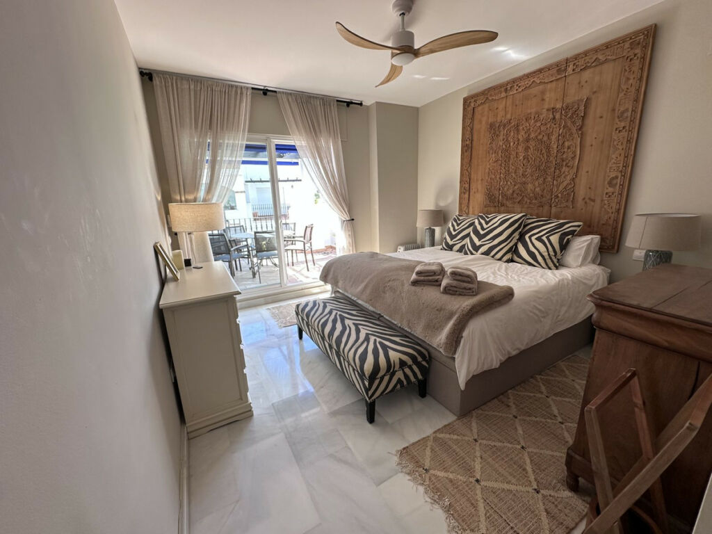Middle Floor Apartment San Pedro de Alcántara Málaga - image 7