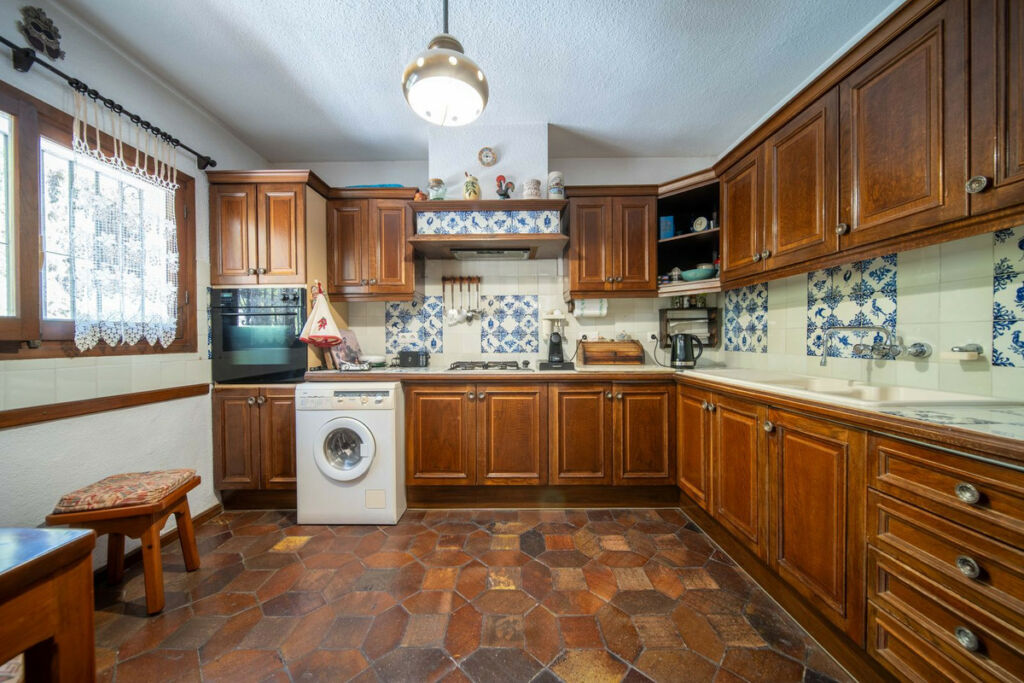 Detached Villa Fuengirola Málaga - image 6