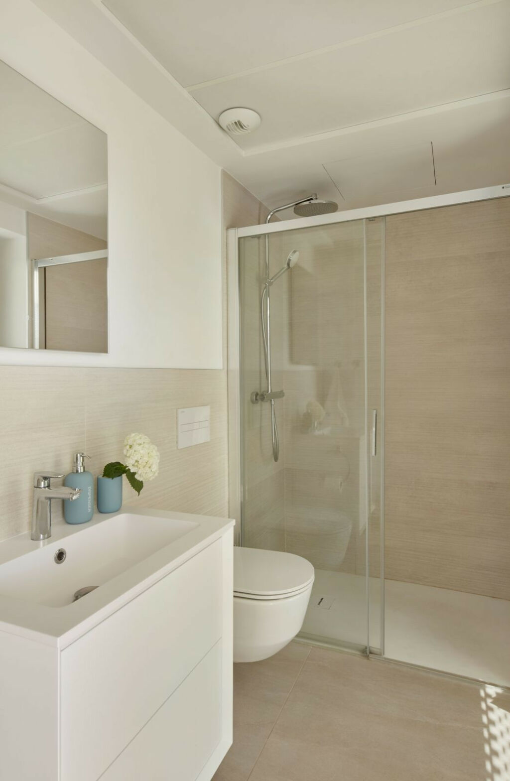 Penthouse Duplex Higueron Málaga - image 6
