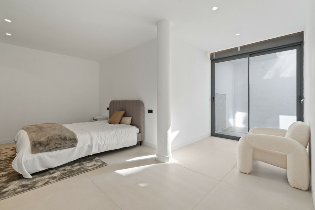 Townhouse El Paraiso Málaga - image 6