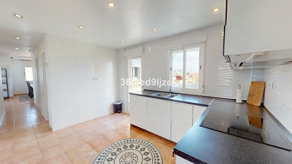 Top Floor Apartment Los Alcazares Murcia - image 6