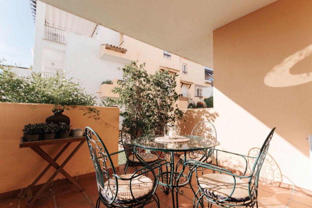 Ground Floor Apartment Bahía de Marbella Málaga - image 6