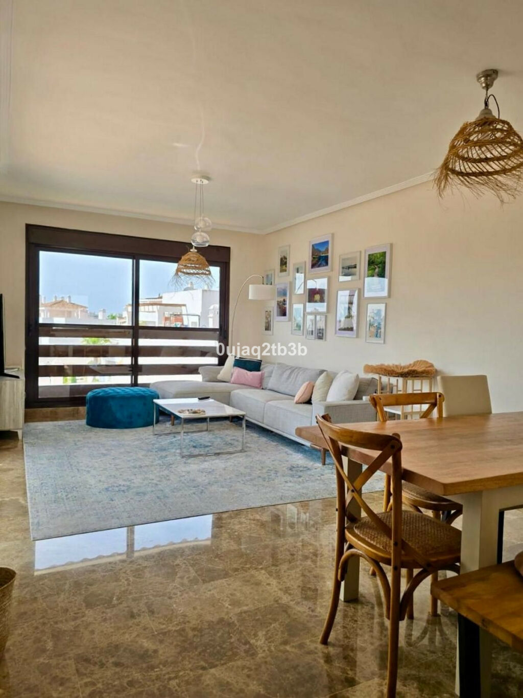 Top Floor Apartment Selwo Málaga - image 6