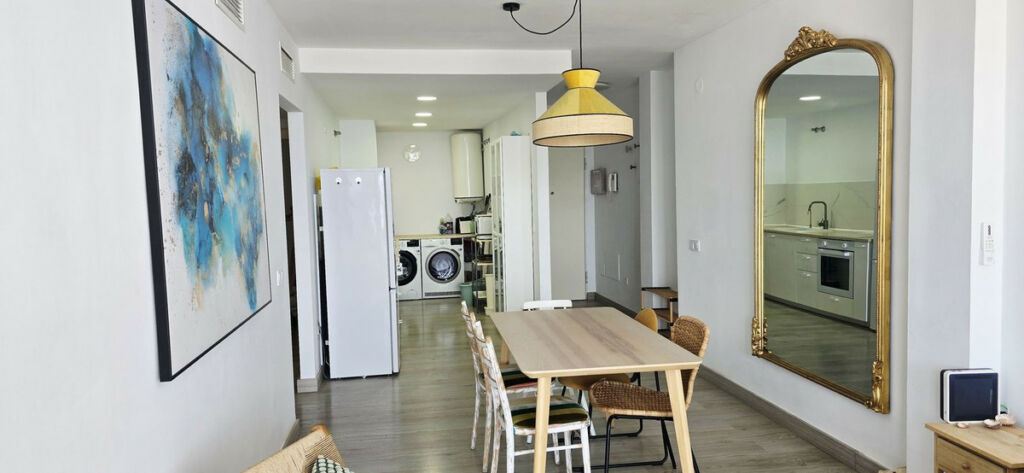 Middle Floor Apartment Fuengirola Málaga - image 6