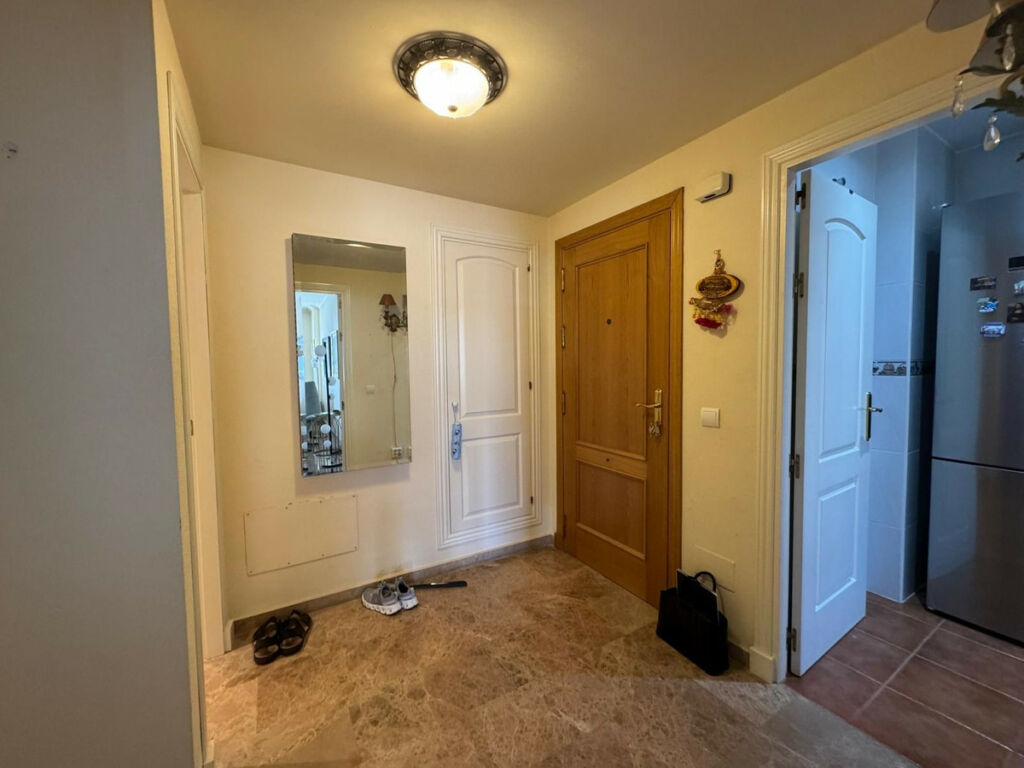 Middle Floor Apartment San Pedro de Alcántara Málaga - image 6