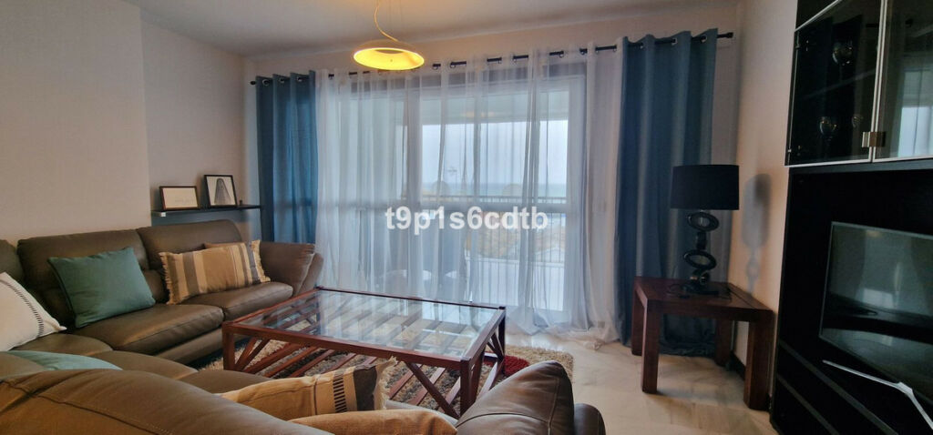 Middle Floor Apartment Puerto Banús Málaga - image 6