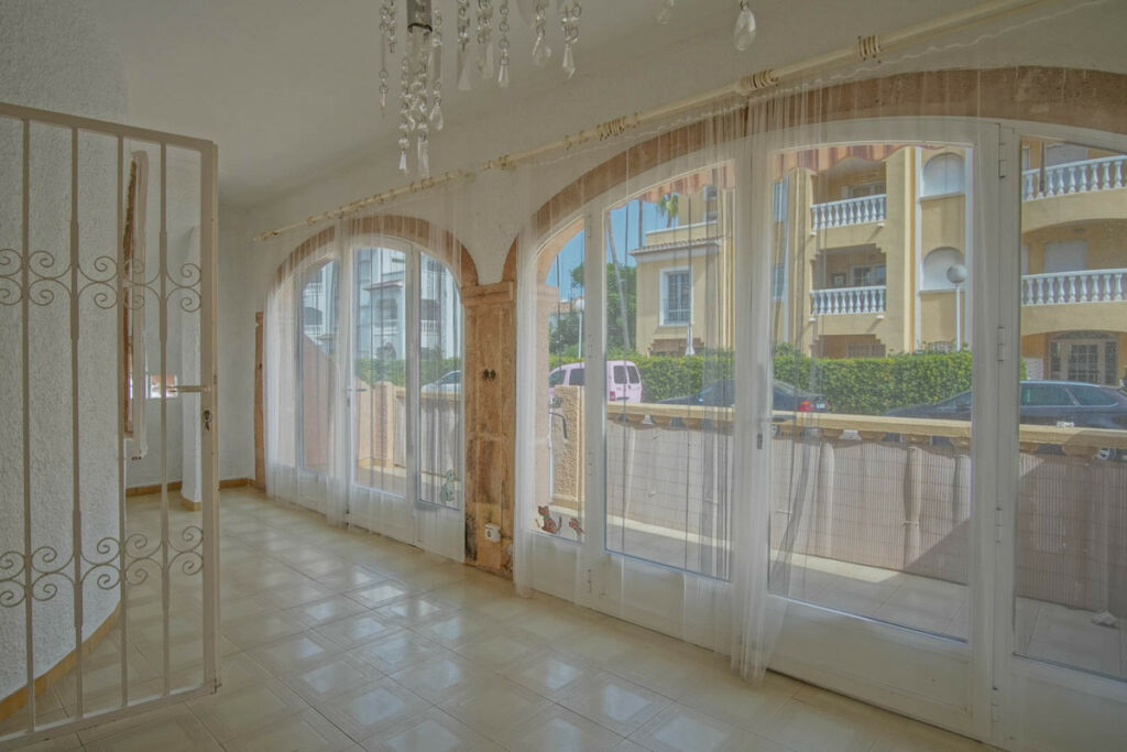 Ground Floor Apartment Denia Alicante - image 6