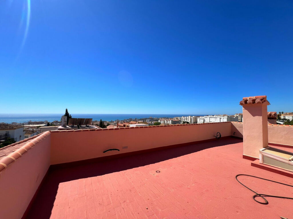 Semi-Detached House Benalmadena Málaga - image 6
