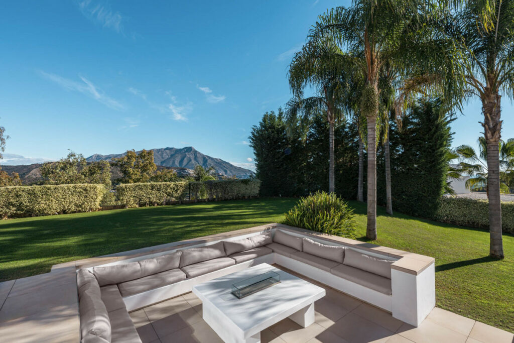 Detached Villa Benahavís Málaga - image 6