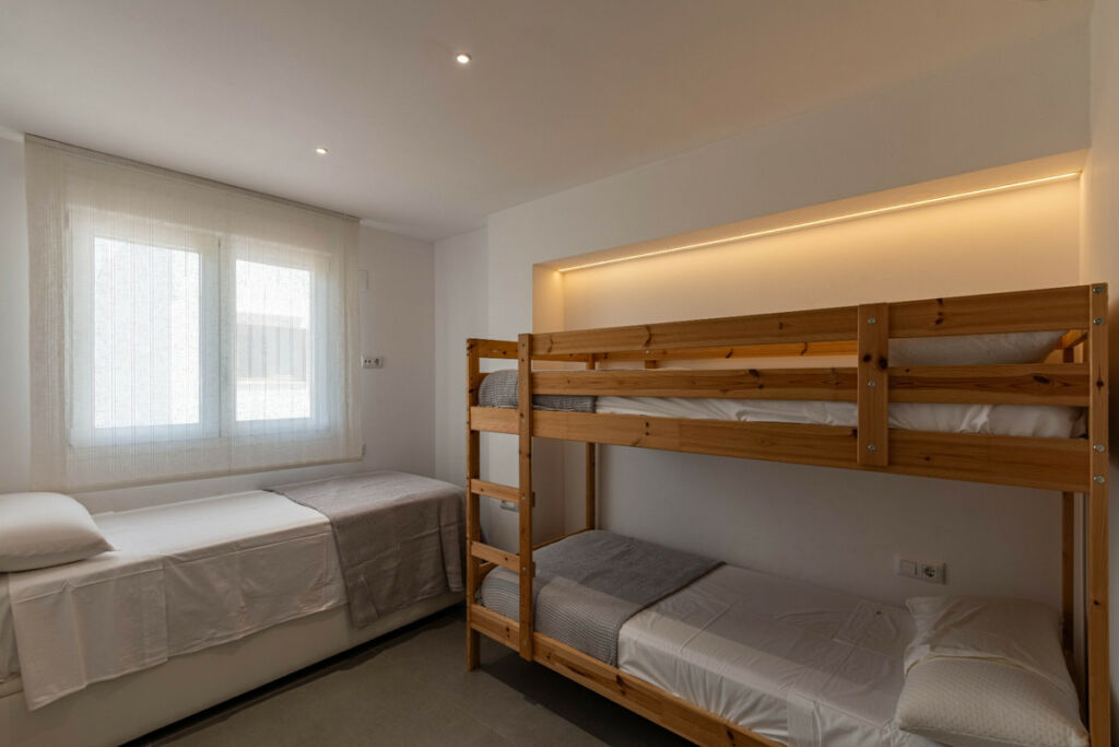 Middle Floor Apartment Javea Alicante - image 6