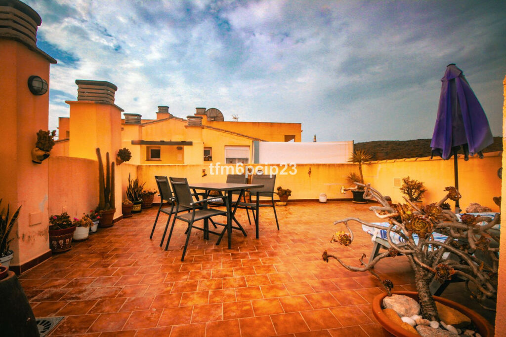 Penthouse Duplex La Duquesa Málaga - image 7