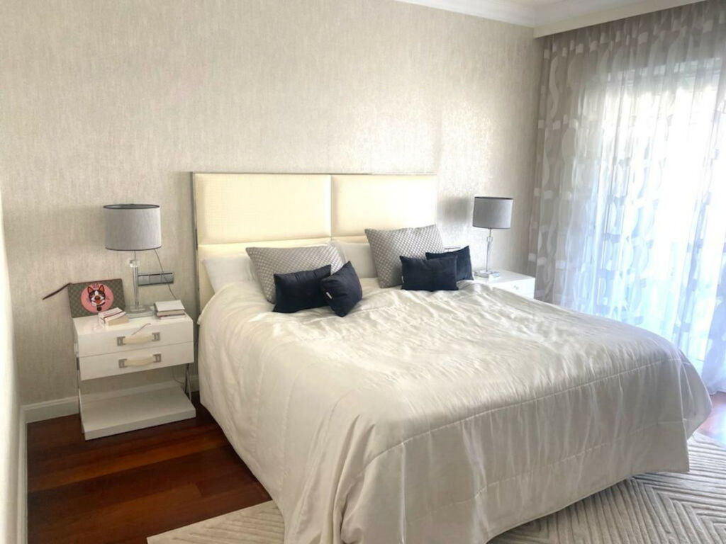 Middle Floor Apartment Marbella Málaga - image 6
