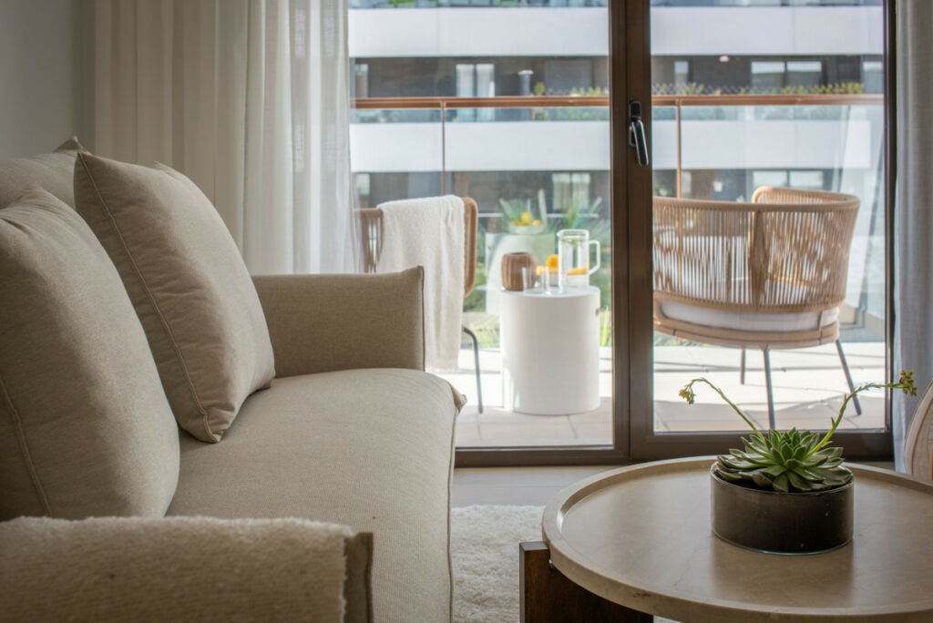 Middle Floor Apartment Estepona Málaga - image 6