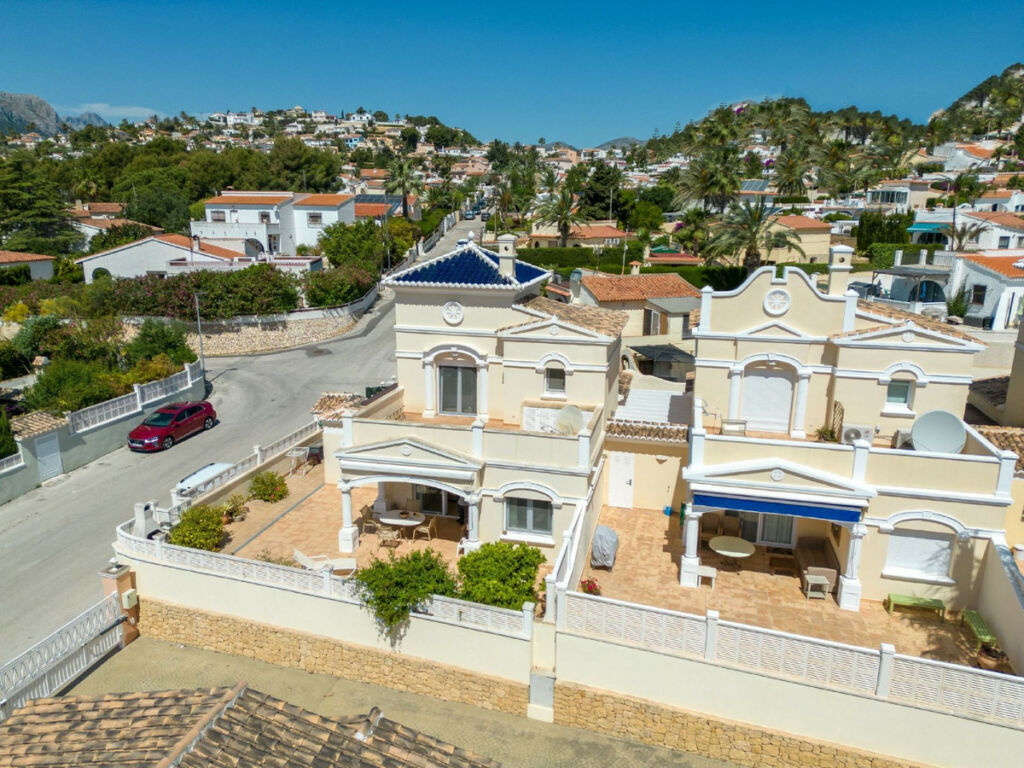 Detached Villa Calpe Alicante - image 6