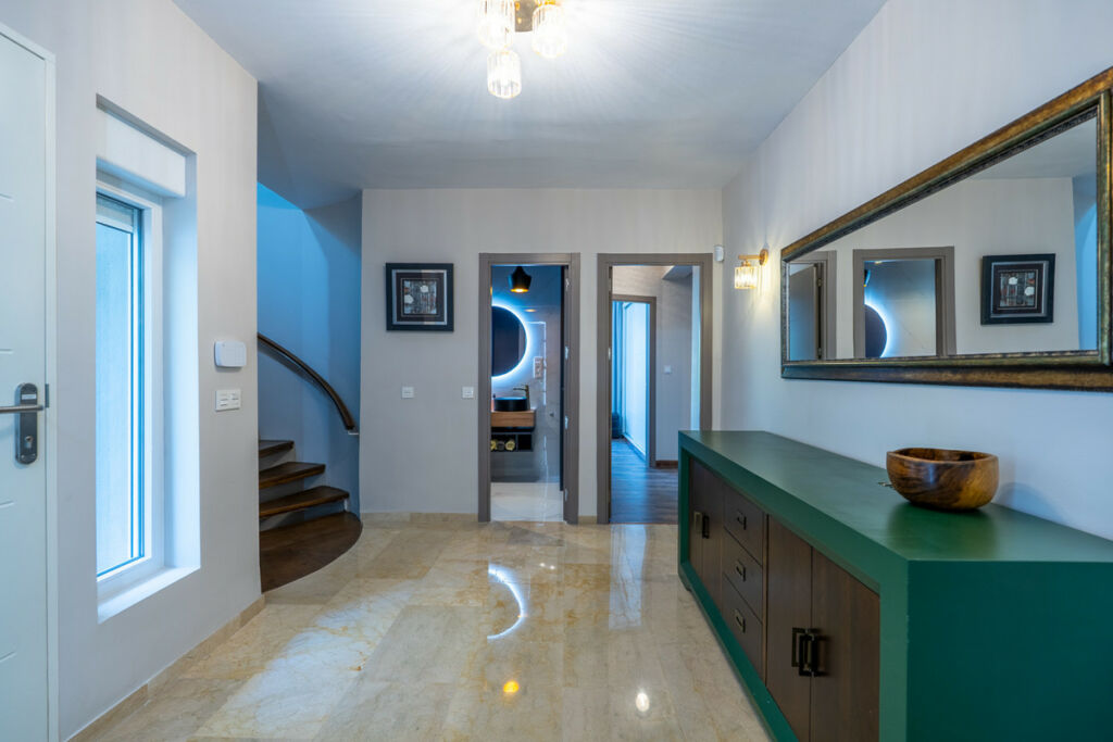 Detached Villa Marbesa Málaga - image 6