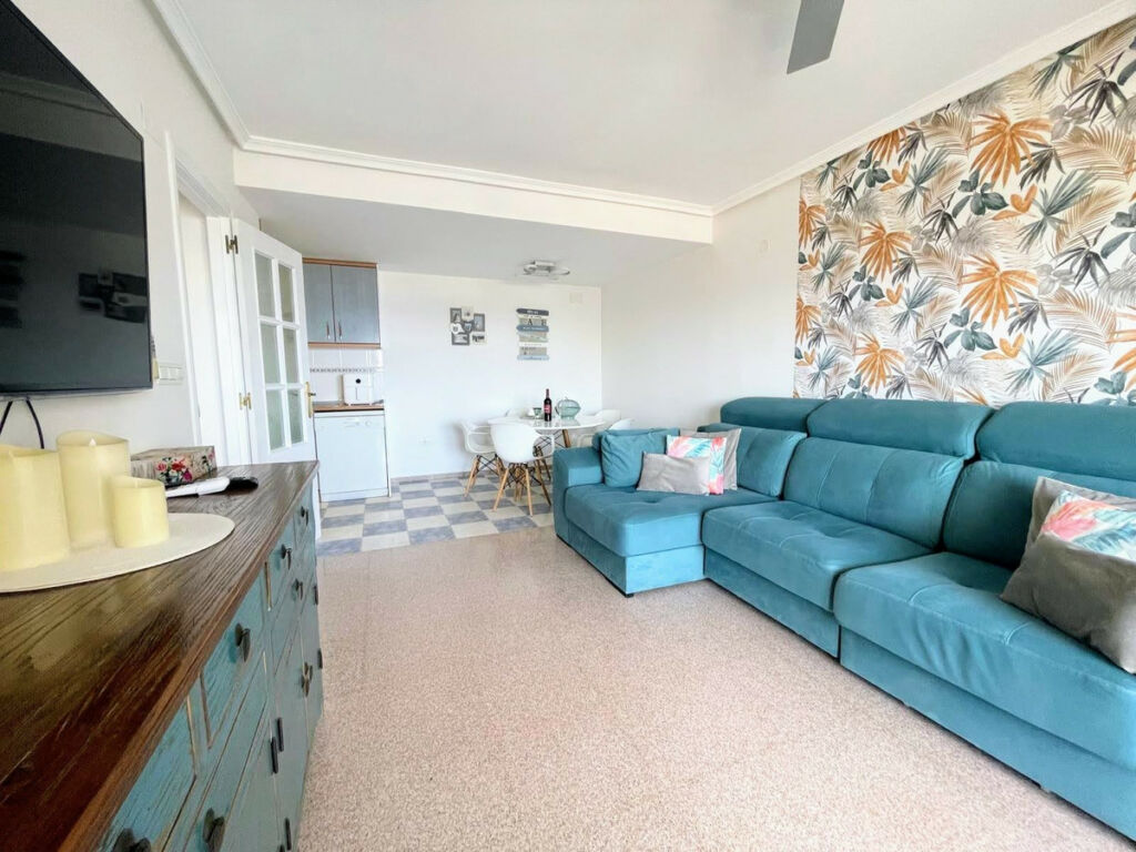 Middle Floor Apartment El Campello Alicante - image 6