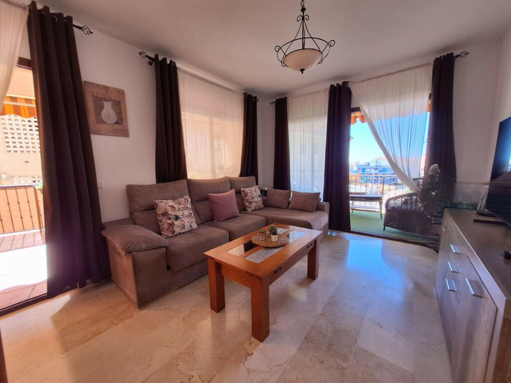 Middle Floor Apartment San Luis de Sabinillas Málaga - image 6