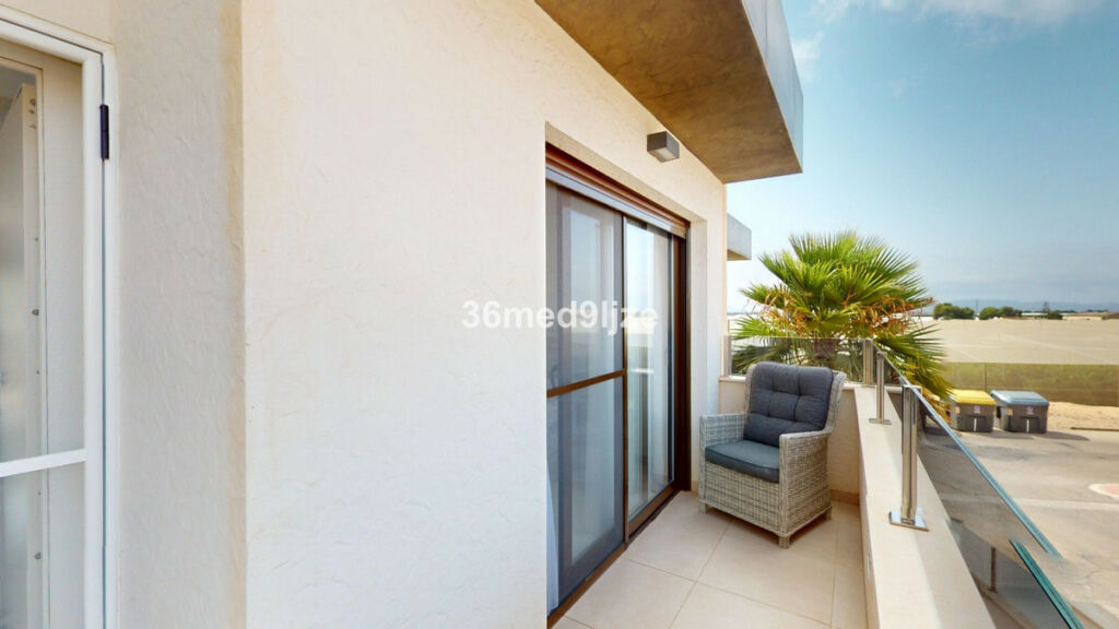 Middle Floor Apartment Dolores de Pacheco Murcia - image 6