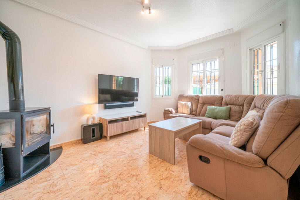 Townhouse Guardamar del Segura Alicante - image 6