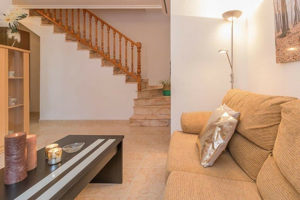 Townhouse Playa Flamenca Alicante - image 6