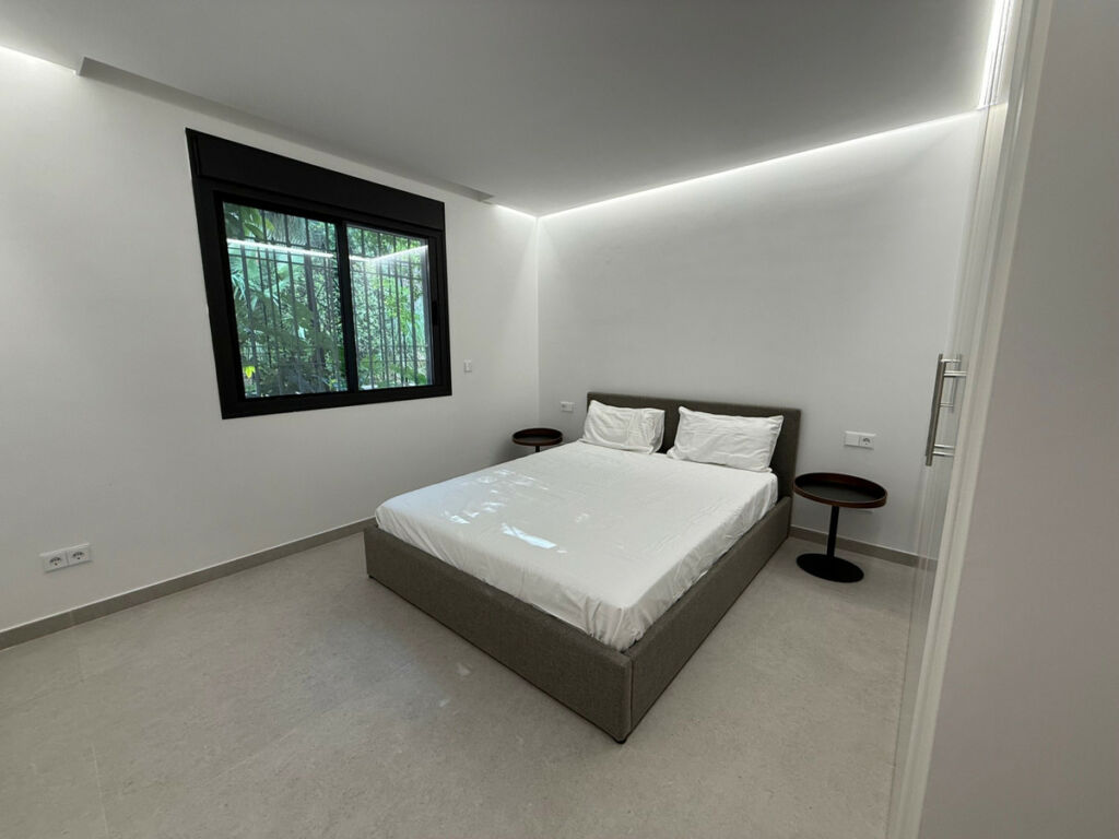 Ground Floor Apartment Estepona Málaga - image 6