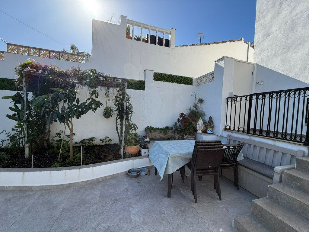 Townhouse Estepona Málaga - image 6