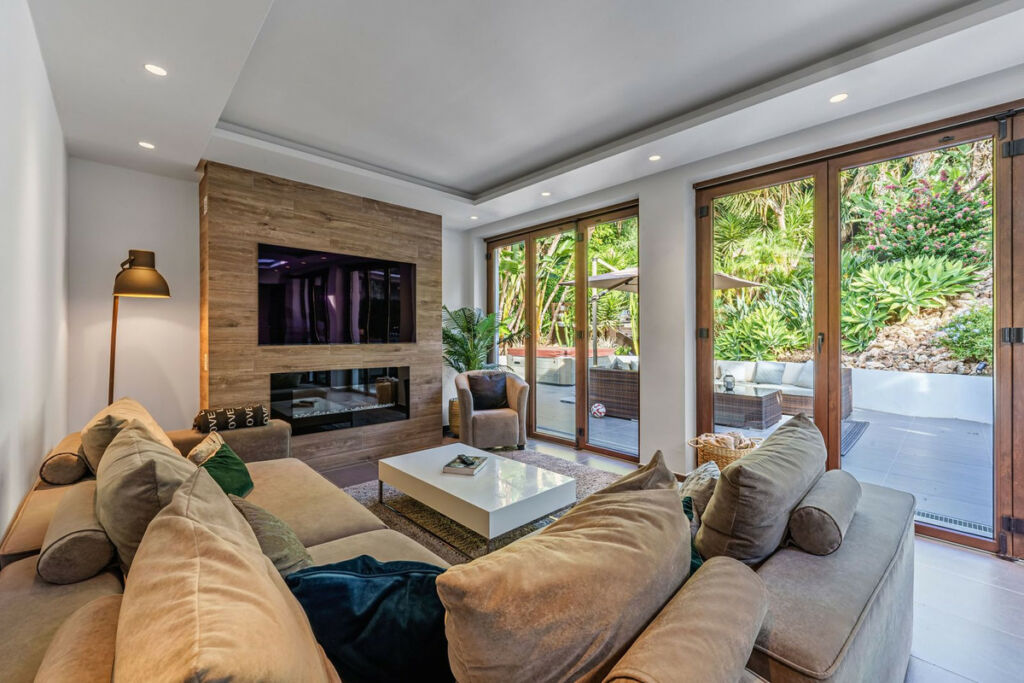 Detached Villa Marbella Málaga - image 6