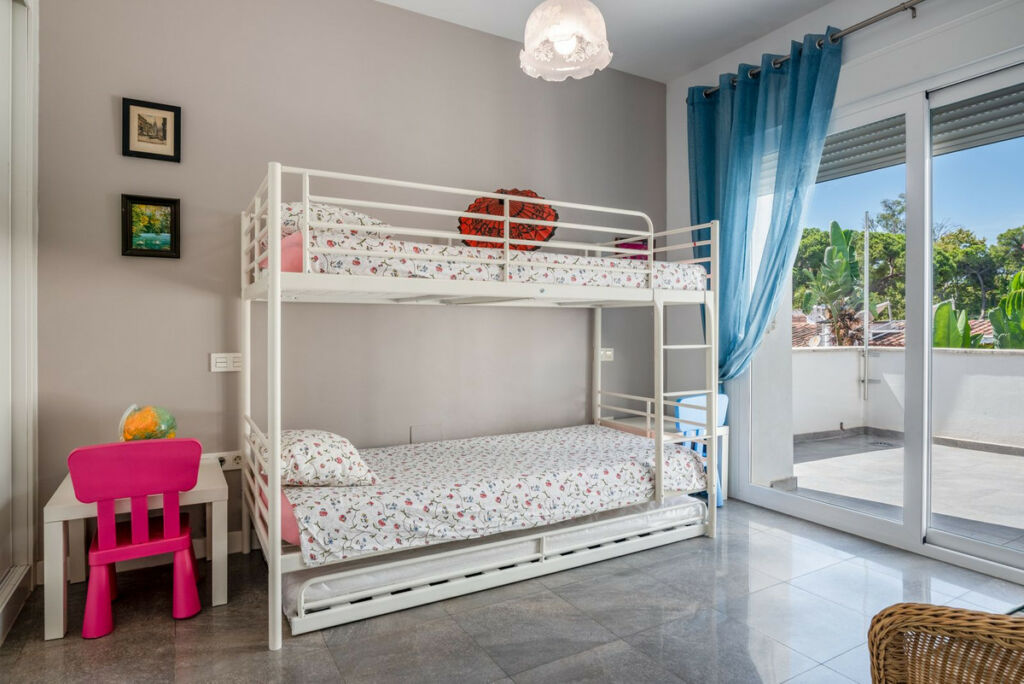 Detached Villa Marbella Málaga - image 6