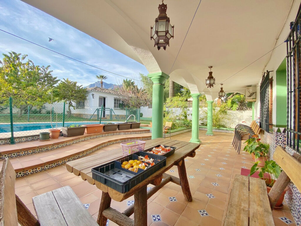 Detached Villa Marbella Málaga - image 6