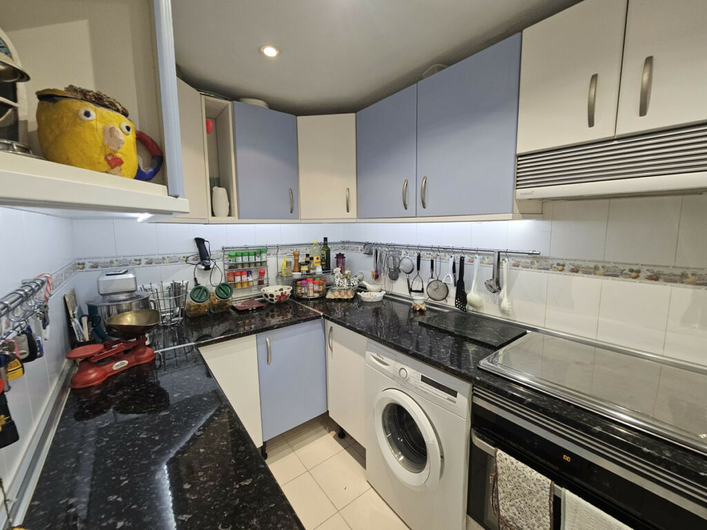 Ground Floor Apartment Miraflores Málaga - image 6