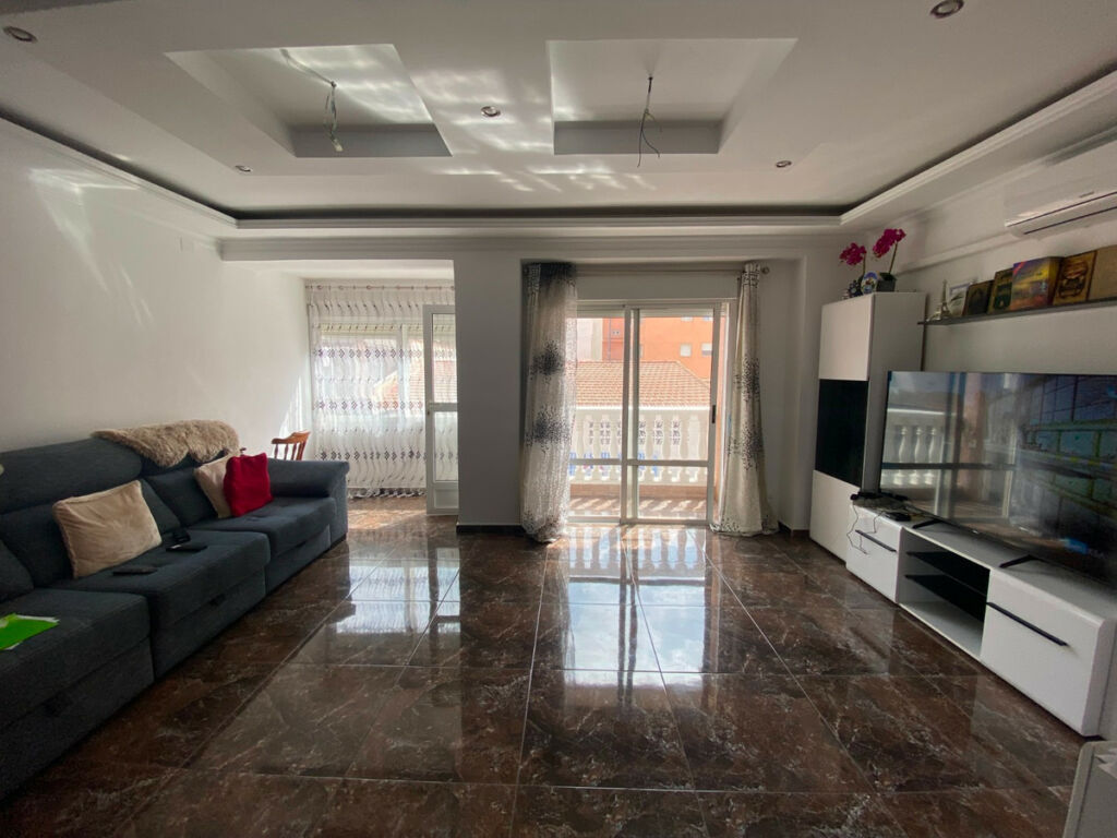 Top Floor Apartment Torrevieja Alicante - image 6