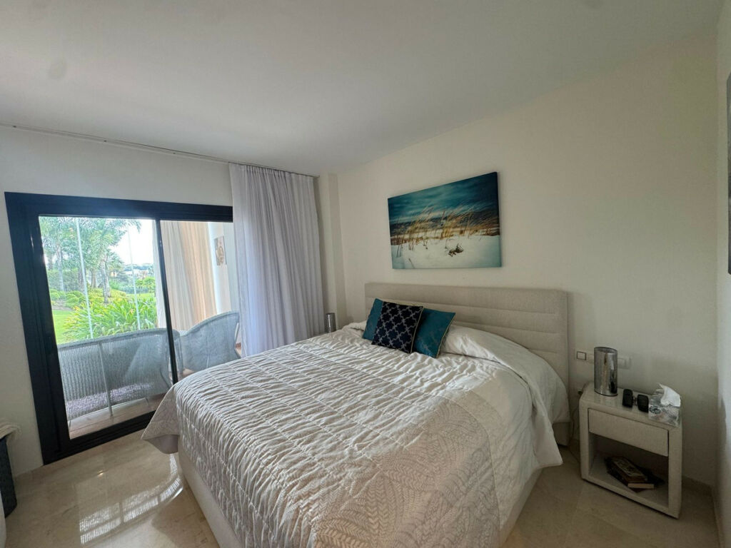 Ground Floor Apartment Estepona Málaga - image 6