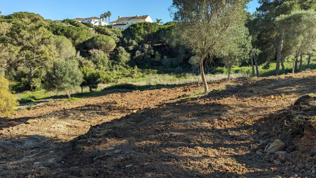 Residential Plot Sotogrande Cádiz - image 6