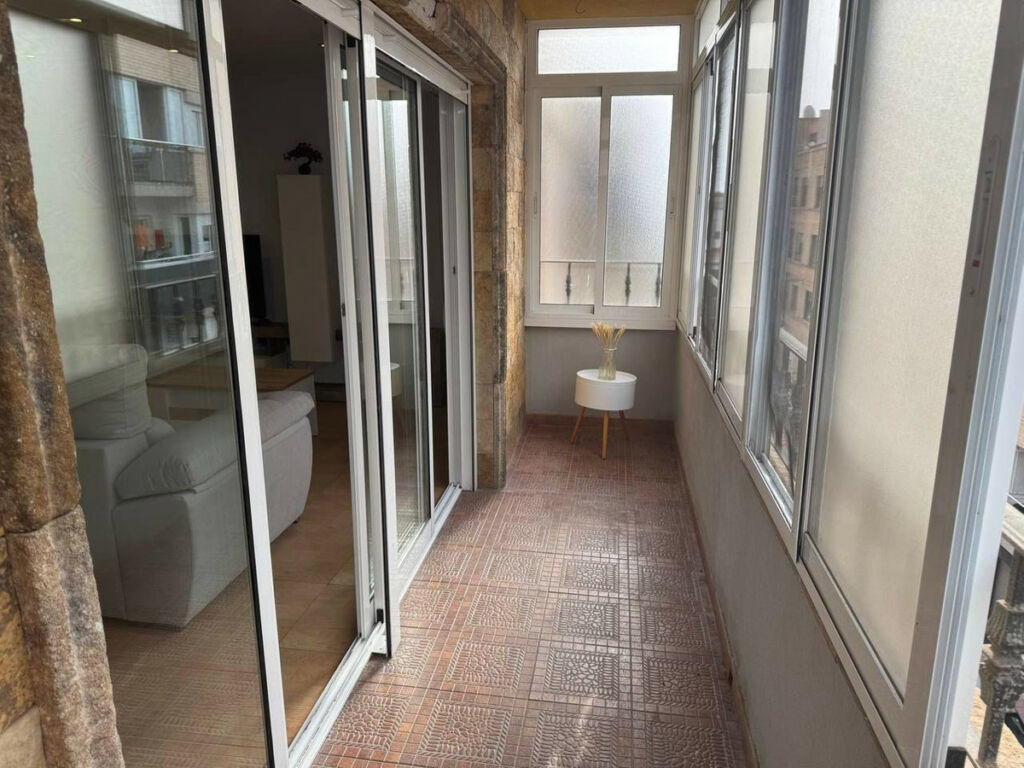 Middle Floor Apartment Torrevieja Alicante - image 6