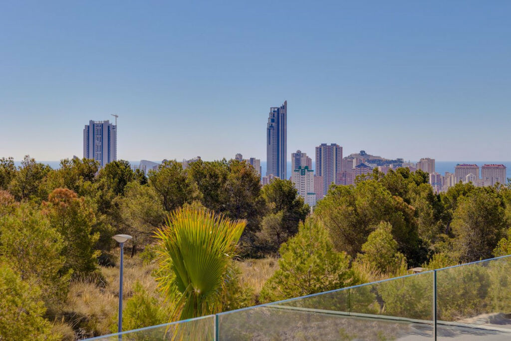 Detached Villa Finestrat Alicante - image 6