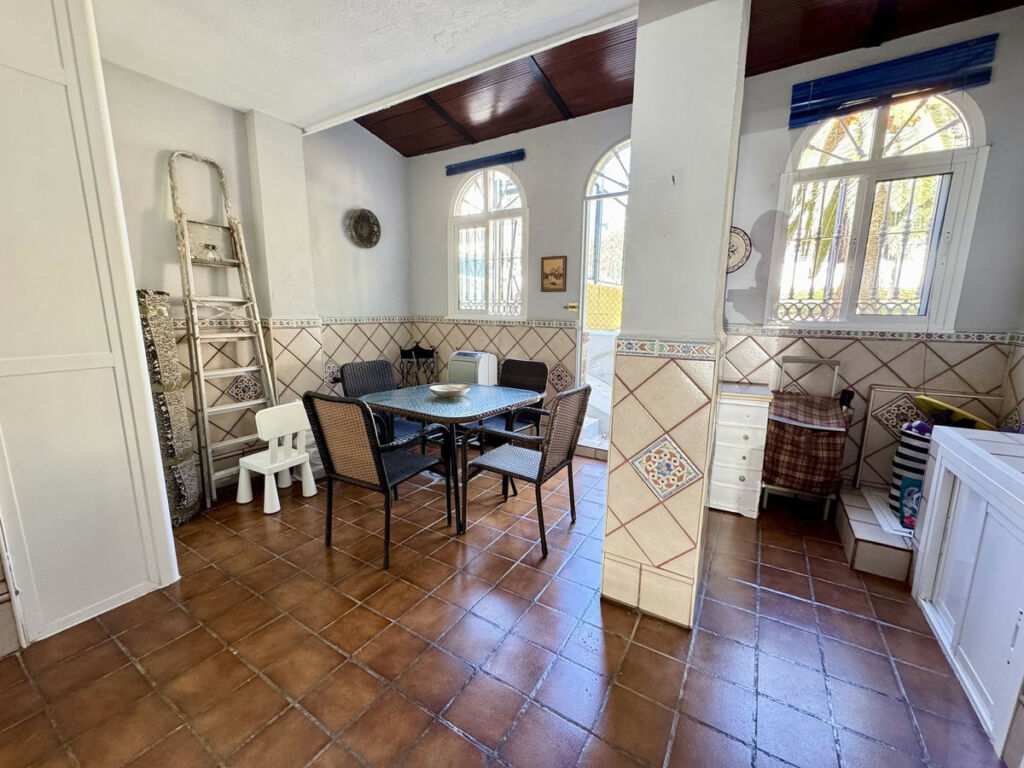 Semi-Detached House Las Lagunas Málaga - image 6