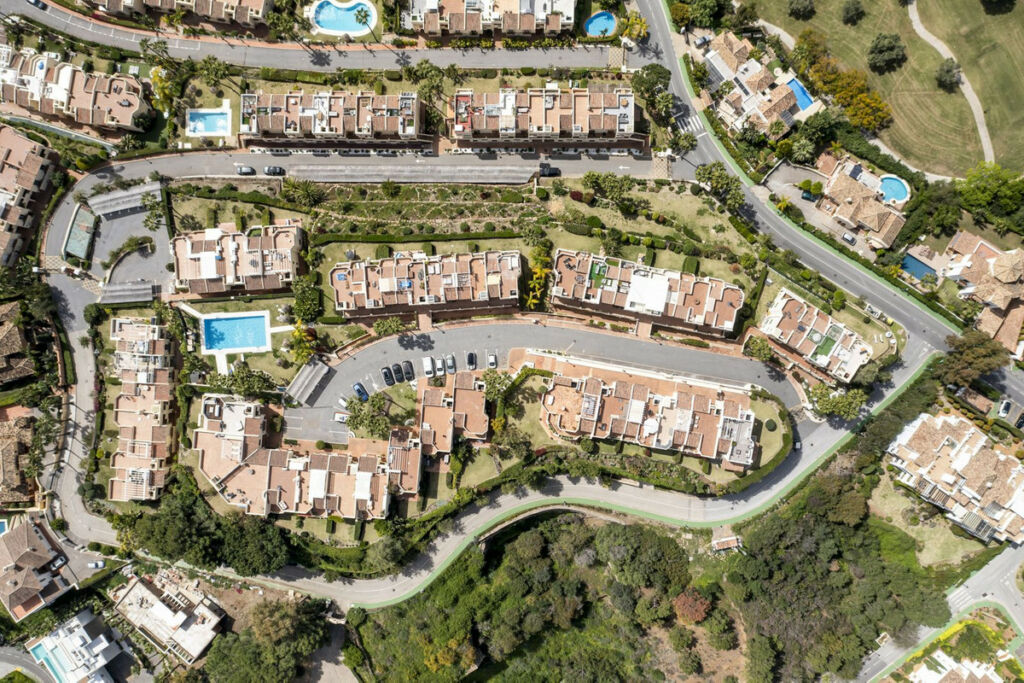 Ground Floor Apartment La Quinta Málaga - image 6