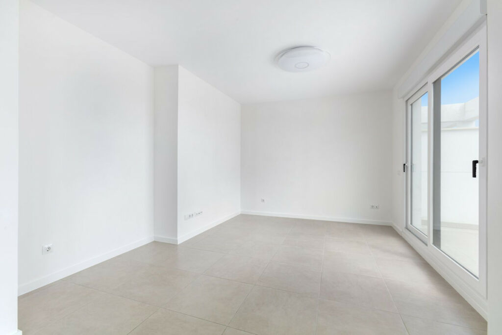 Penthouse Estepona Málaga - image 6