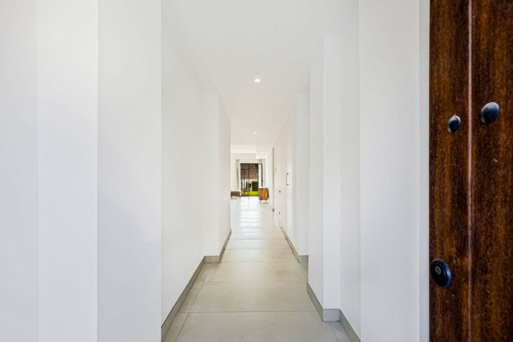 Ground Floor Apartment Puerto Banús Málaga - image 6