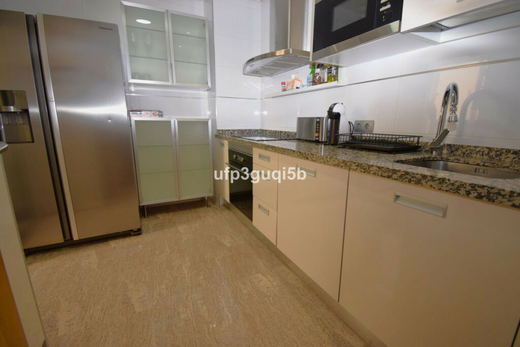 Middle Floor Apartment Torremolinos Málaga - image 6