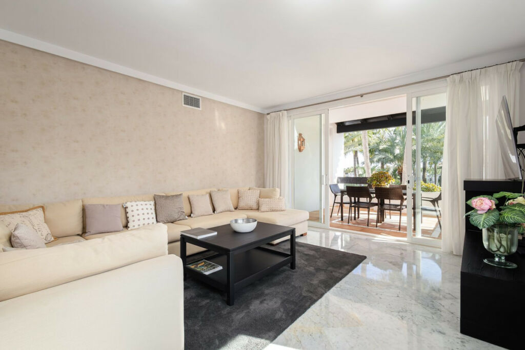Penthouse Duplex The Golden Mile Málaga - image 6